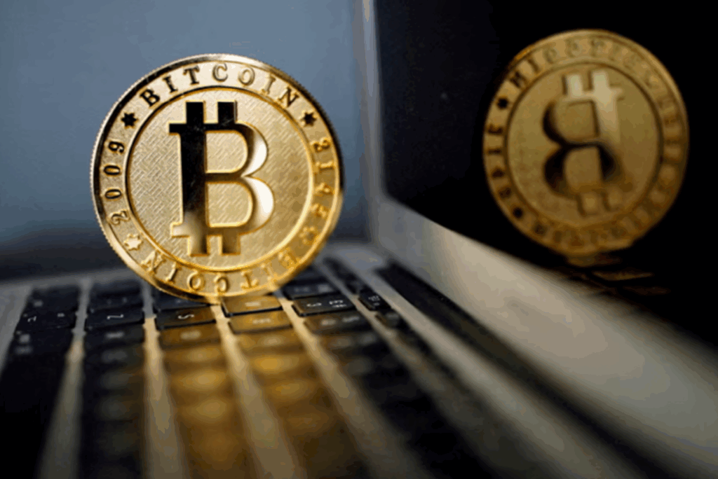 Có nên đầu tư bitcoin vào thời điểm này hay không?